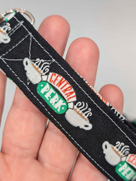 Friends Keychain, Friends Lanyard, Friends, Central Perk Cafe, Nostalgic, Phoebe, Joey, Rachel, Chandler, Ross, Monica, Central Perk, Cute