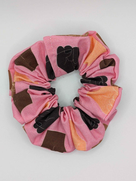 Women's Day Scrunchie, Pink Scrunchie, Raised Fist, Women's Protest Scrunchie, Feminism Scrunchie, Hair Accessories, Gift Ideas