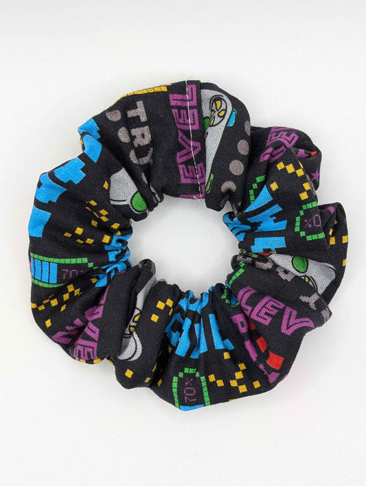Gamer Scrunchie, Nostalgic Games, Arcade Style Games, Black, Purple, Yellow, Pixel Art, Retro Gamer, Gift Ideas, Hair Accessories